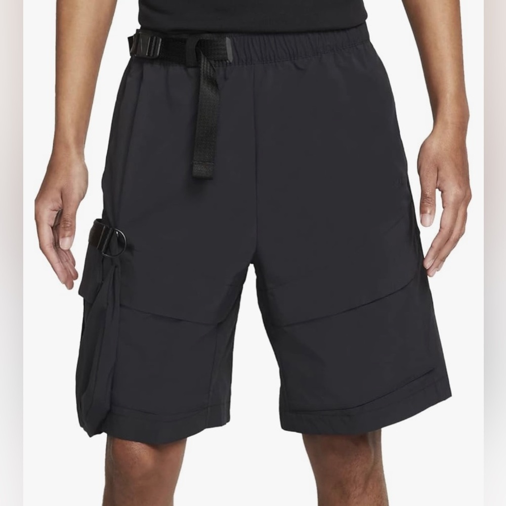 Nike Men's Black Cargo Shorts